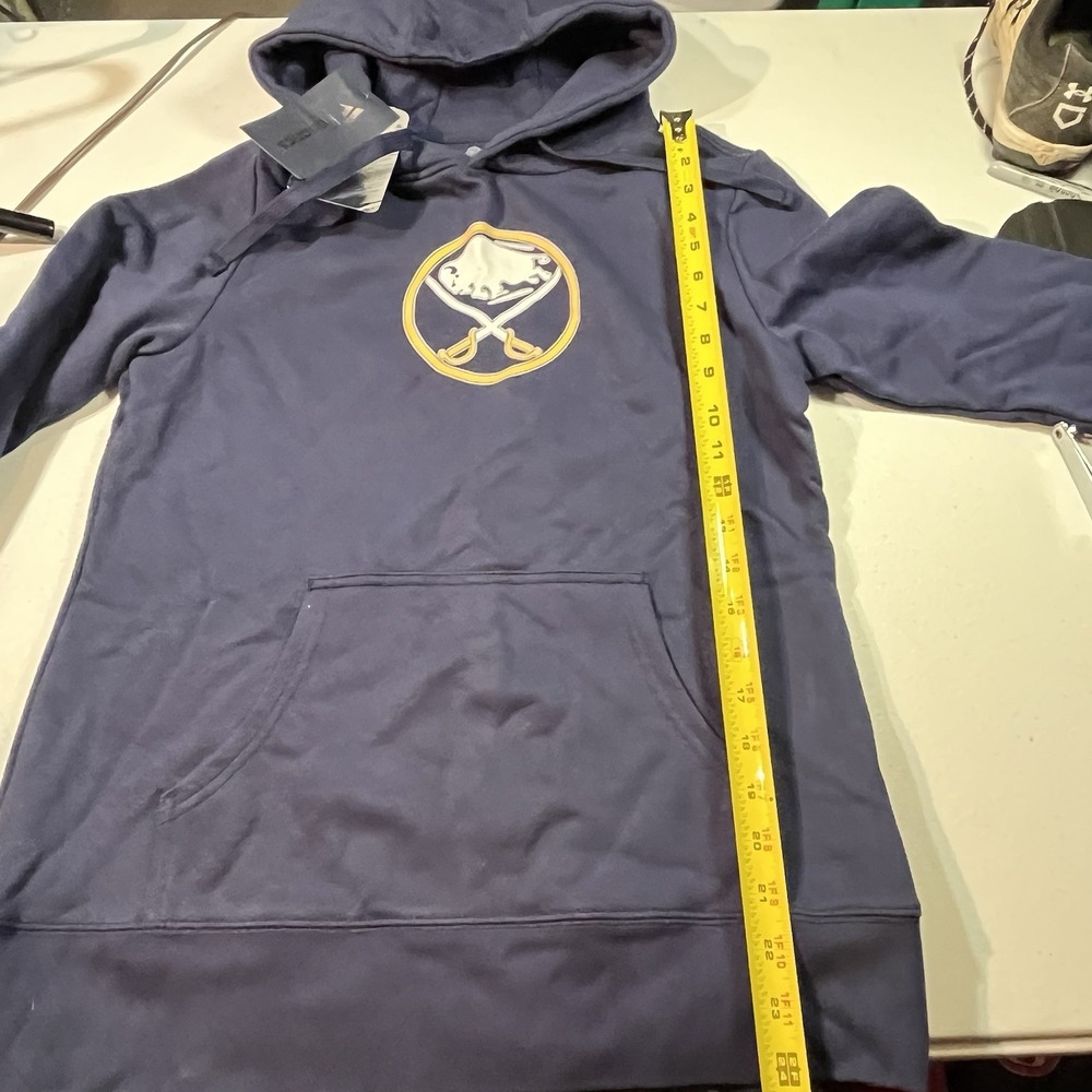 NWT Women's Fanatics Navy Blue Buffalo Sabres Hoodie Retro Logo 26 Dahlin - Picture 4 of 7